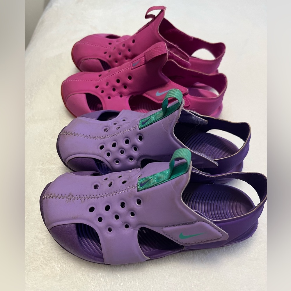 Nike sunray girls water shoes